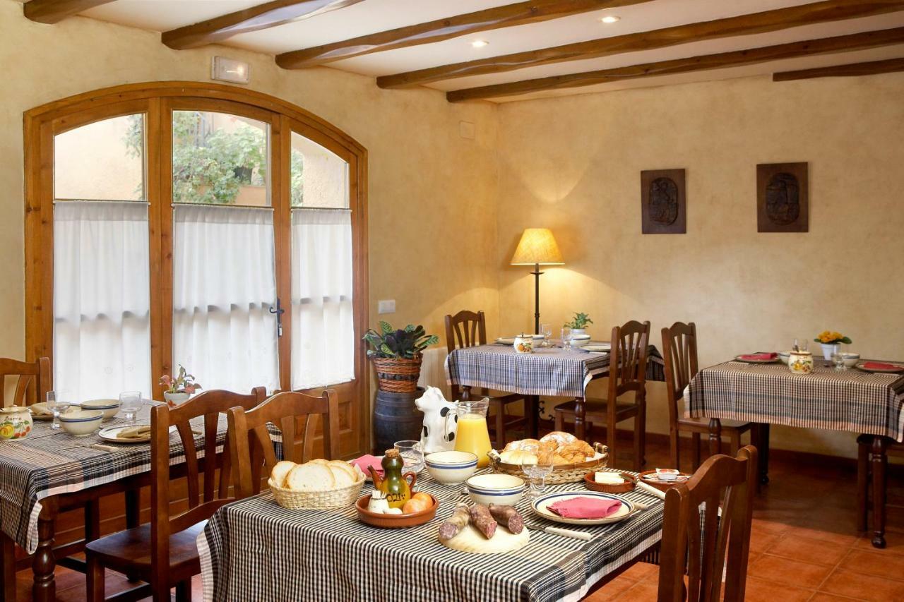 Turisme Rural Ca L,Anguila Guest House Peratallada Ngoại thất bức ảnh